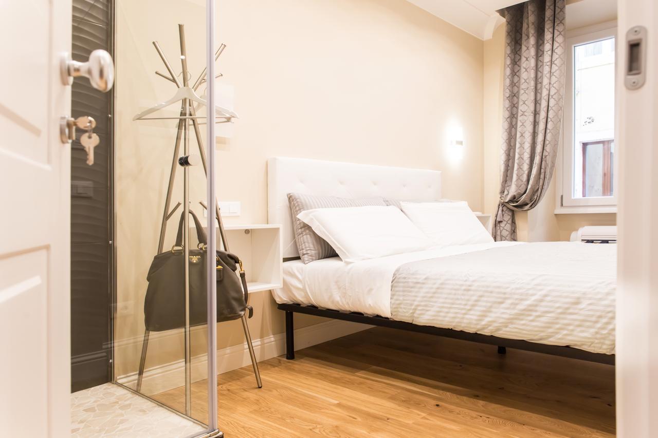 Nazionale Palace Suites Róma Kültér fotó