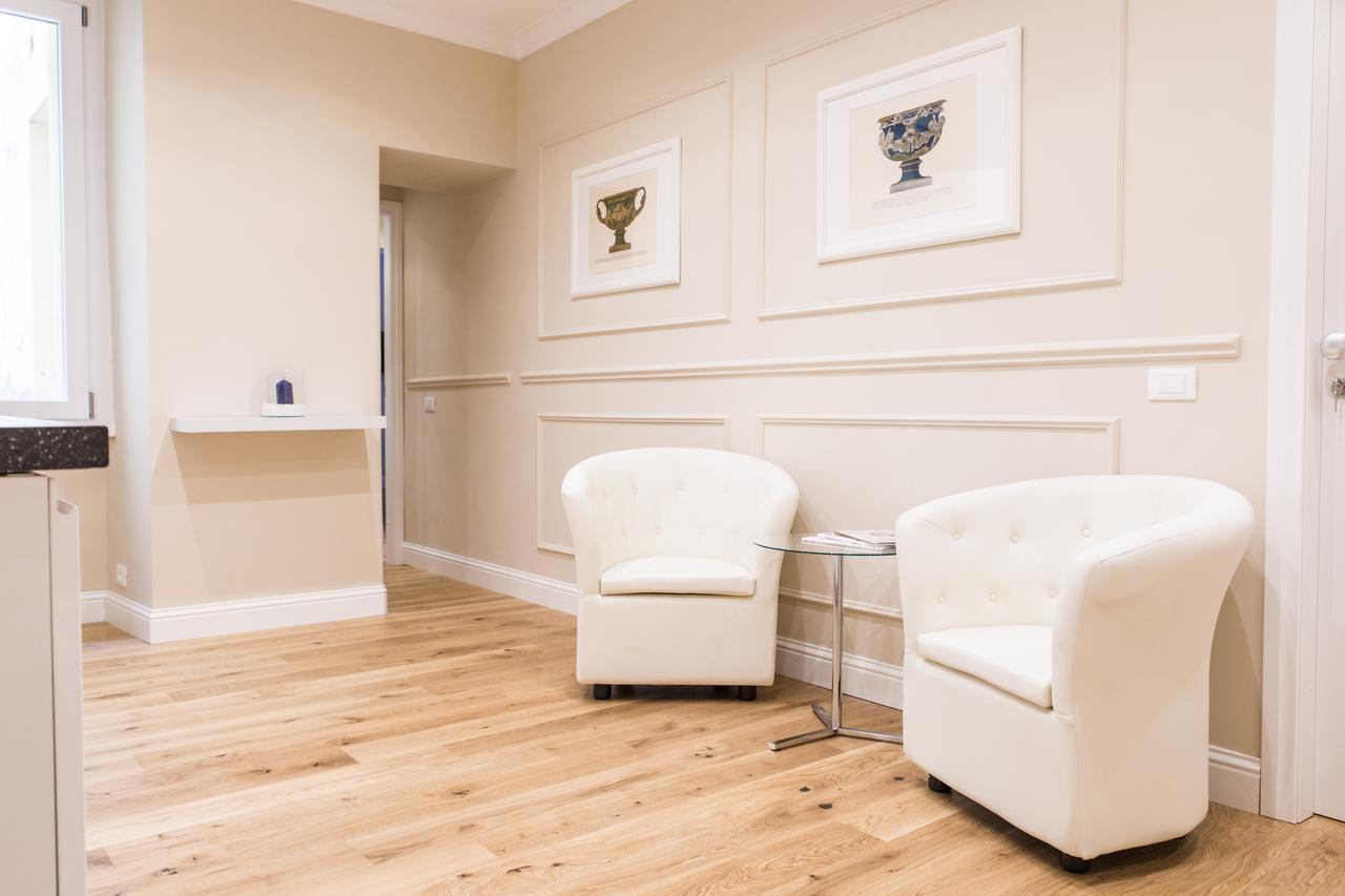 Nazionale Palace Suites Róma Kültér fotó