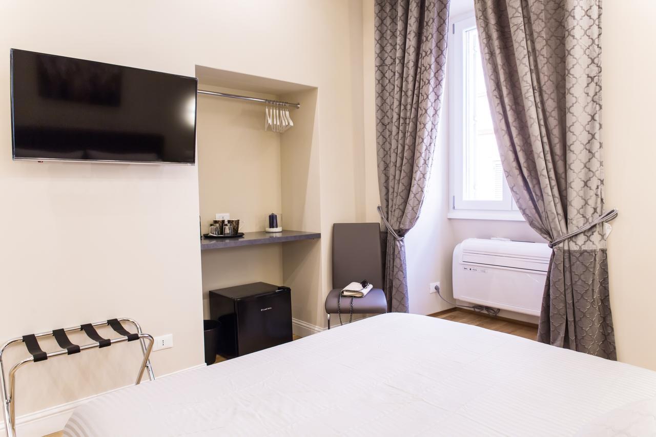 Nazionale Palace Suites Róma Kültér fotó